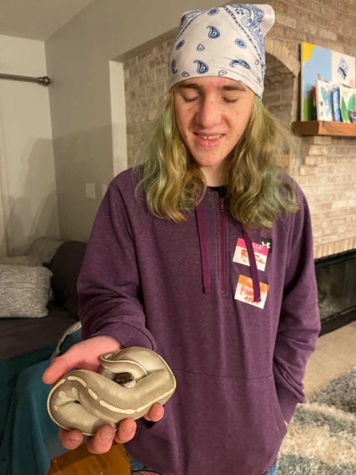 Erasmus loves Boba - his new snake
